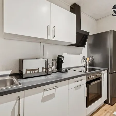 Monteur - Fuer Bis Zu 6 Personen In 63454 - Hu11