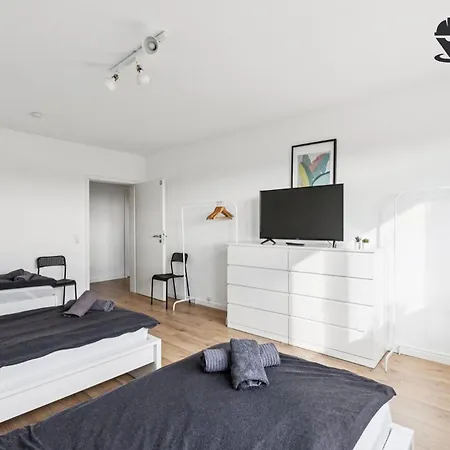 Monteur - Fuer Bis Zu 6 Personen In 63454 - Hu11