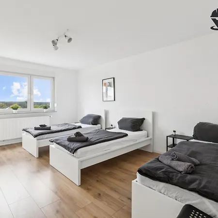 Monteur - Für Bis Zu 6 Personen In 63454 - Hu11 Apartment *
