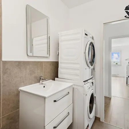 Monteur - Fuer Bis Zu 6 Personen In 63454 - Hu11 Apartmán *